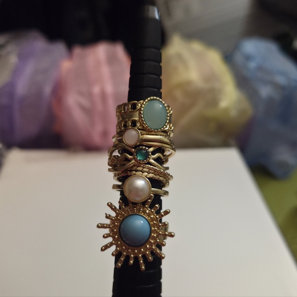 🎁11- Piece Ring Stacking Fashion Set with Turquoise, Pearl and Aqua Accents